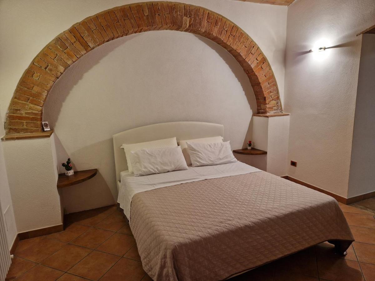 Agriturismo Montepinci Монтальчино Экстерьер фото